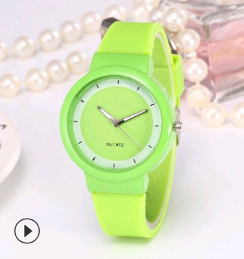Silicone strap watch fashion candy color