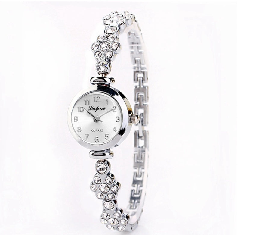 Brand hot selling pearl series fashion watch series
